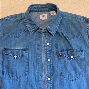 Denim Levi’s western shirt